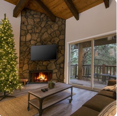 Tiny photo for 17655 Pinnacle Lane # UP13, Sunriver, OR 97707 (MLS # 220213916)