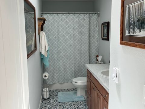 Tiny photo for 15773 LAVA Drive, La Pine, OR 97739 (MLS # 220206847)