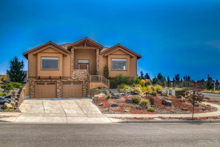 Oak Terrace custom built home w/ stunning Cascade Mountain views. 3 bed, 3 bath, 3226 sq ft home's main living on upper level. Great room style living area w/ hardwood floors, gas fireplace, kitchen has built in pantry, island & granite countertops. 2 masters, main suite offers vaulted ceilings, double sinks, soaking tub, tiled shower & walk in closet. Fully fenced yard, private paver patio w/ water feature. Double car garage, ample extra storage and large 500+ sq ft basement shop area. Forced air & a/c.