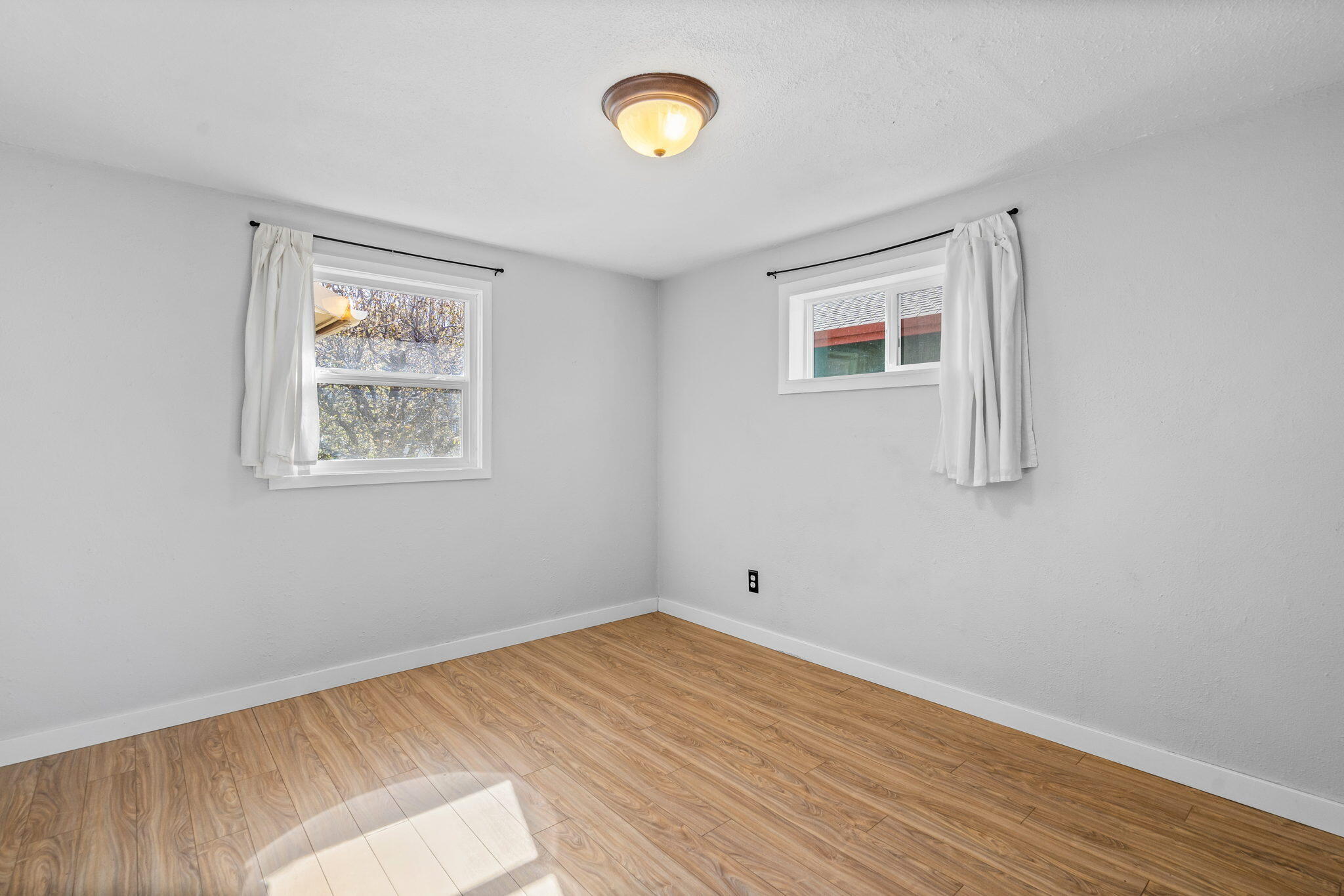 Oregon + Western - Residential