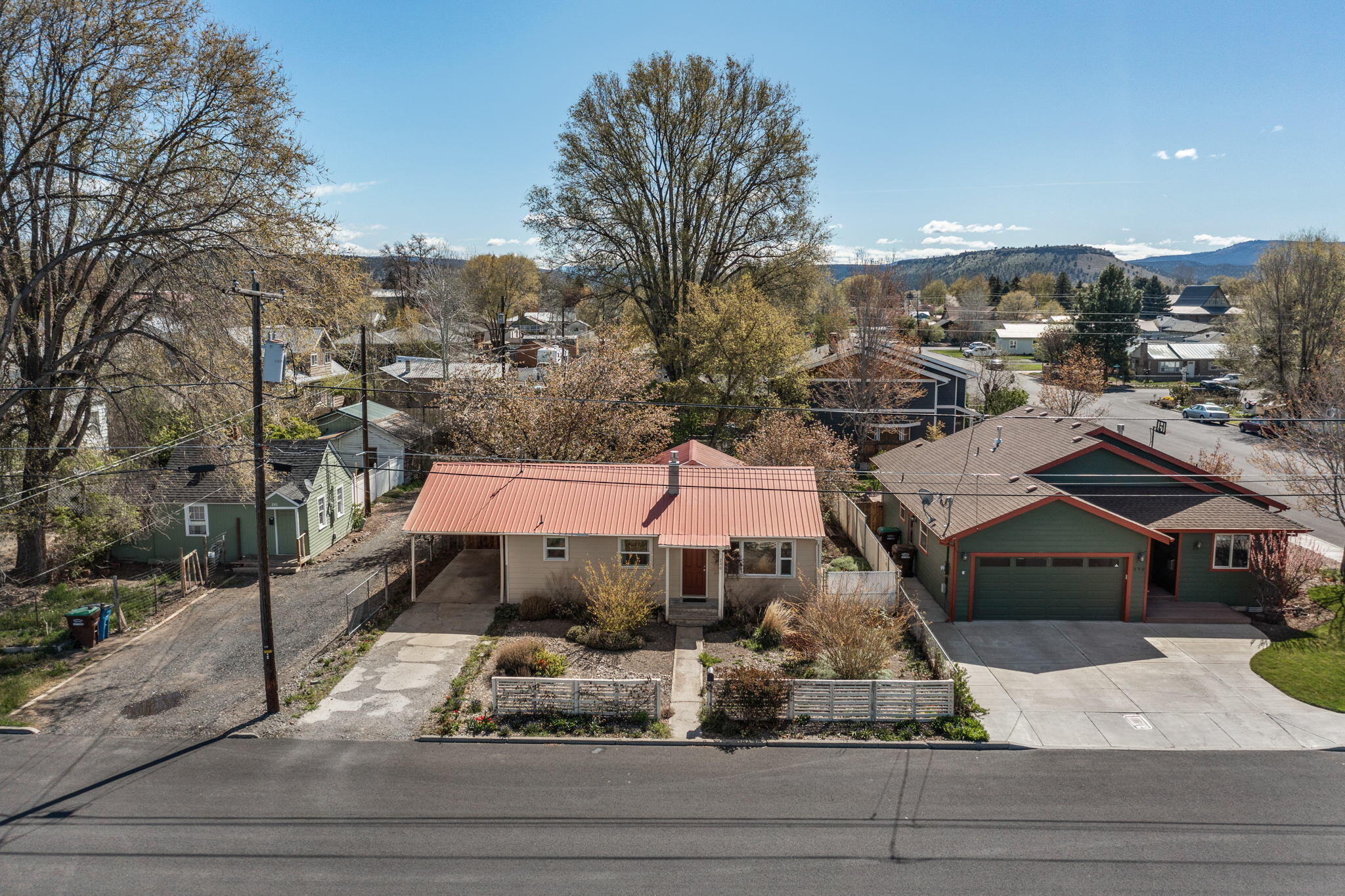 Oregon + Western - Residential