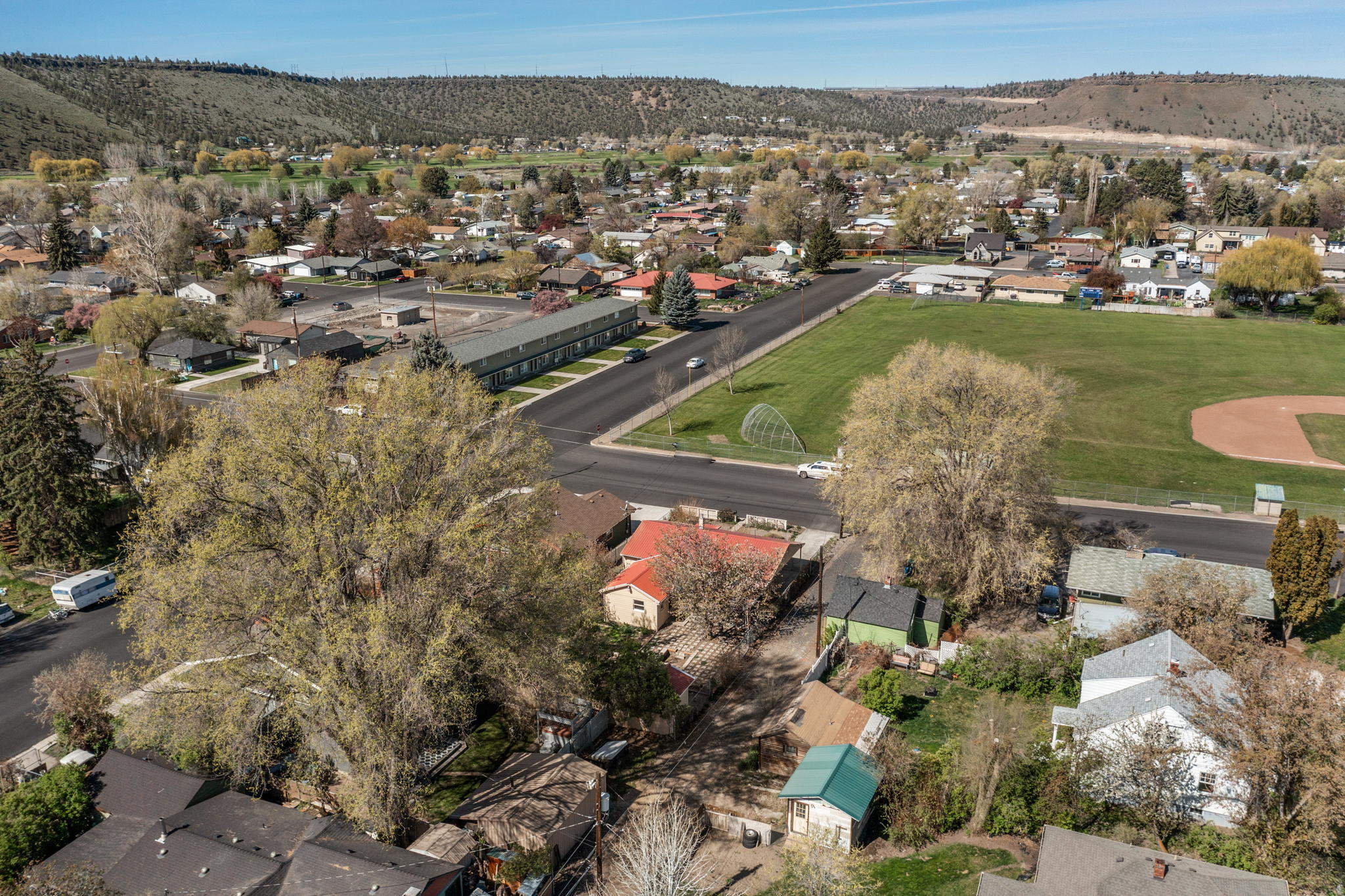 Oregon + Western - Residential