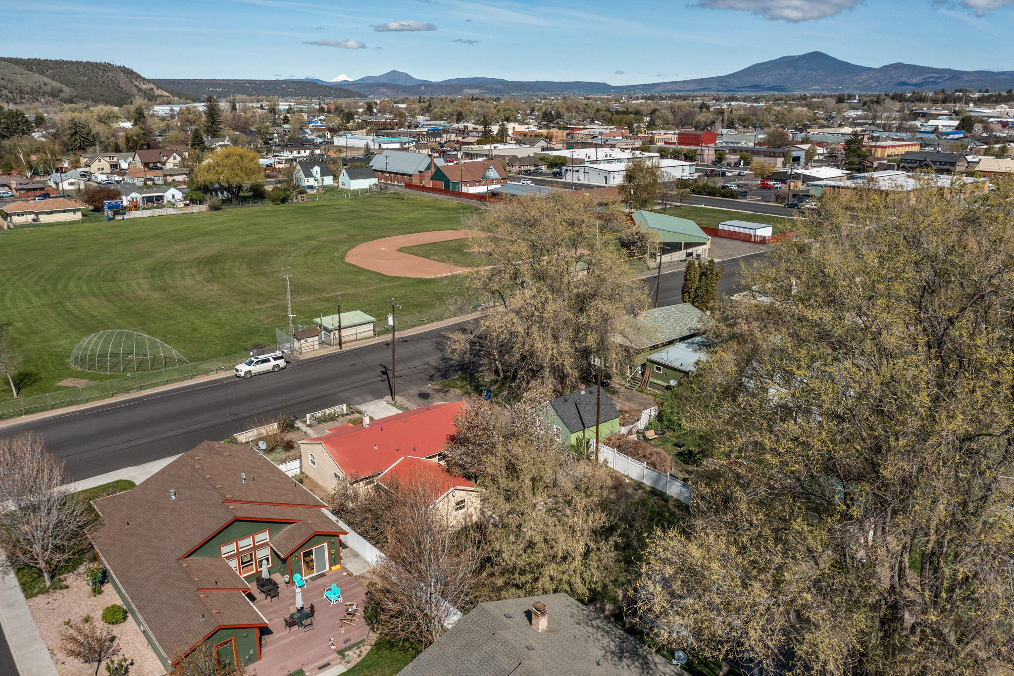 Oregon + Western - Residential