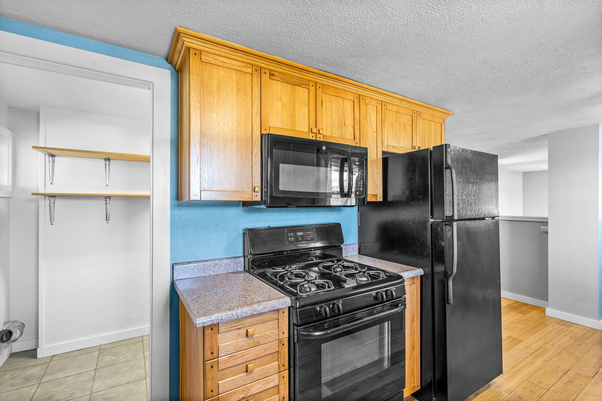 Oregon + Western - Residential