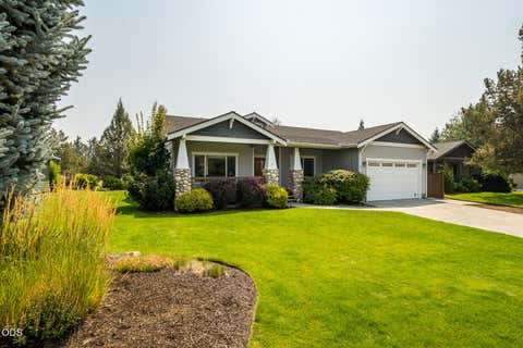 Tiny photo for 63364 NE Brightwater Drive, Bend, OR 97701 (MLS # 220226716)