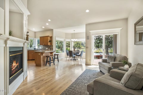Tiny photo for 63364 NE Brightwater Drive, Bend, OR 97701 (MLS # 220226716)