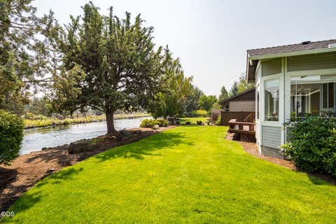 Tiny photo for 63364 NE Brightwater Drive, Bend, OR 97701 (MLS # 220226716)
