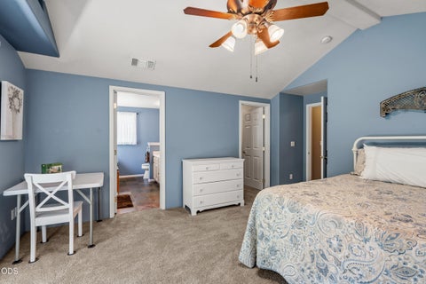 Tiny photo for 1443 Elaine Way, Medford, OR 97501 (MLS # 220223448)