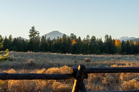 Tiny photo for 56053 School House Road, Bend, OR 97707 (MLS # 220174073)