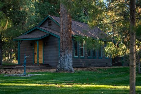 Tiny photo for 56053 School House Road, Bend, OR 97707 (MLS # 220174073)
