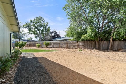 Tiny photo for 2417 Flanders Street, White City, OR 97503 (MLS # 220222961)