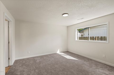 Tiny photo for 2417 Flanders Street, White City, OR 97503 (MLS # 220222961)