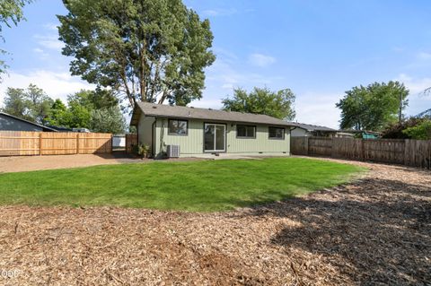 Tiny photo for 2417 Flanders Street, White City, OR 97503 (MLS # 220222961)