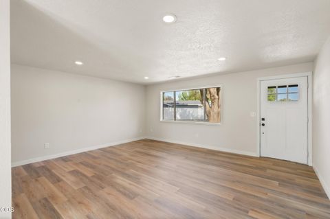 Tiny photo for 2417 Flanders Street, White City, OR 97503 (MLS # 220222961)