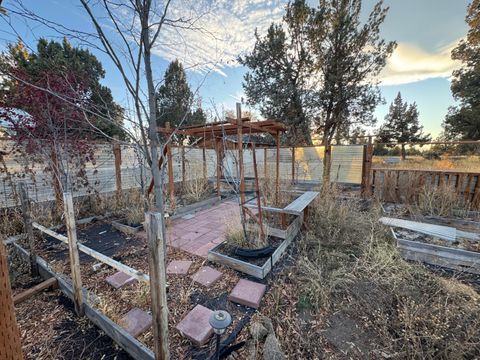 Tiny photo for 22820 Bear Creek Road, Bend, OR 97701 (MLS # 220211857)