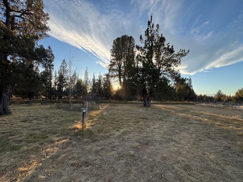 Tiny photo for 22820 Bear Creek Road, Bend, OR 97701 (MLS # 220211857)