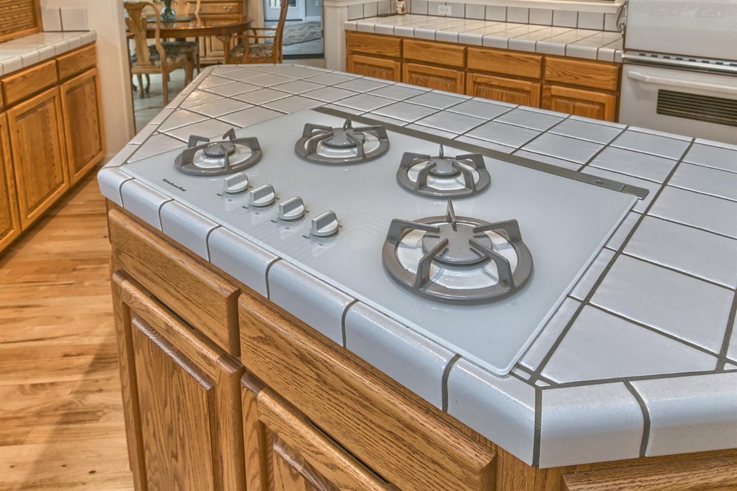 Country Hills Estates - Residential