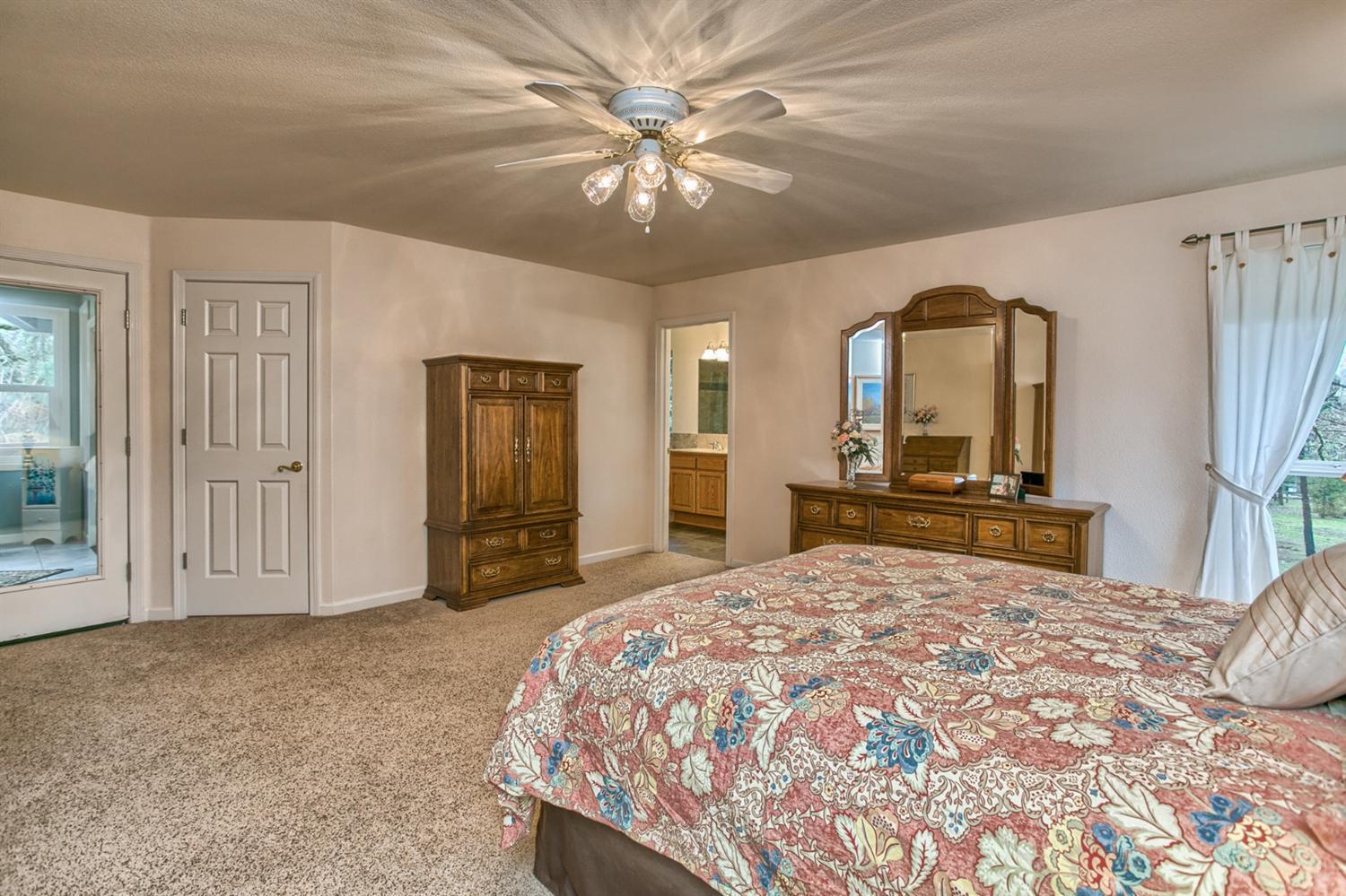 Country Hills Estates - Residential