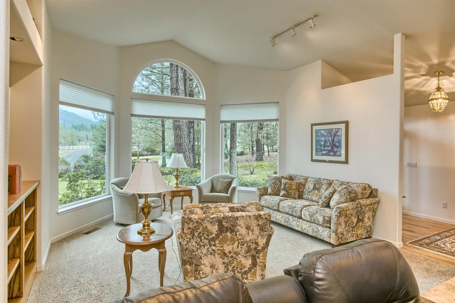 Country Hills Estates - Residential