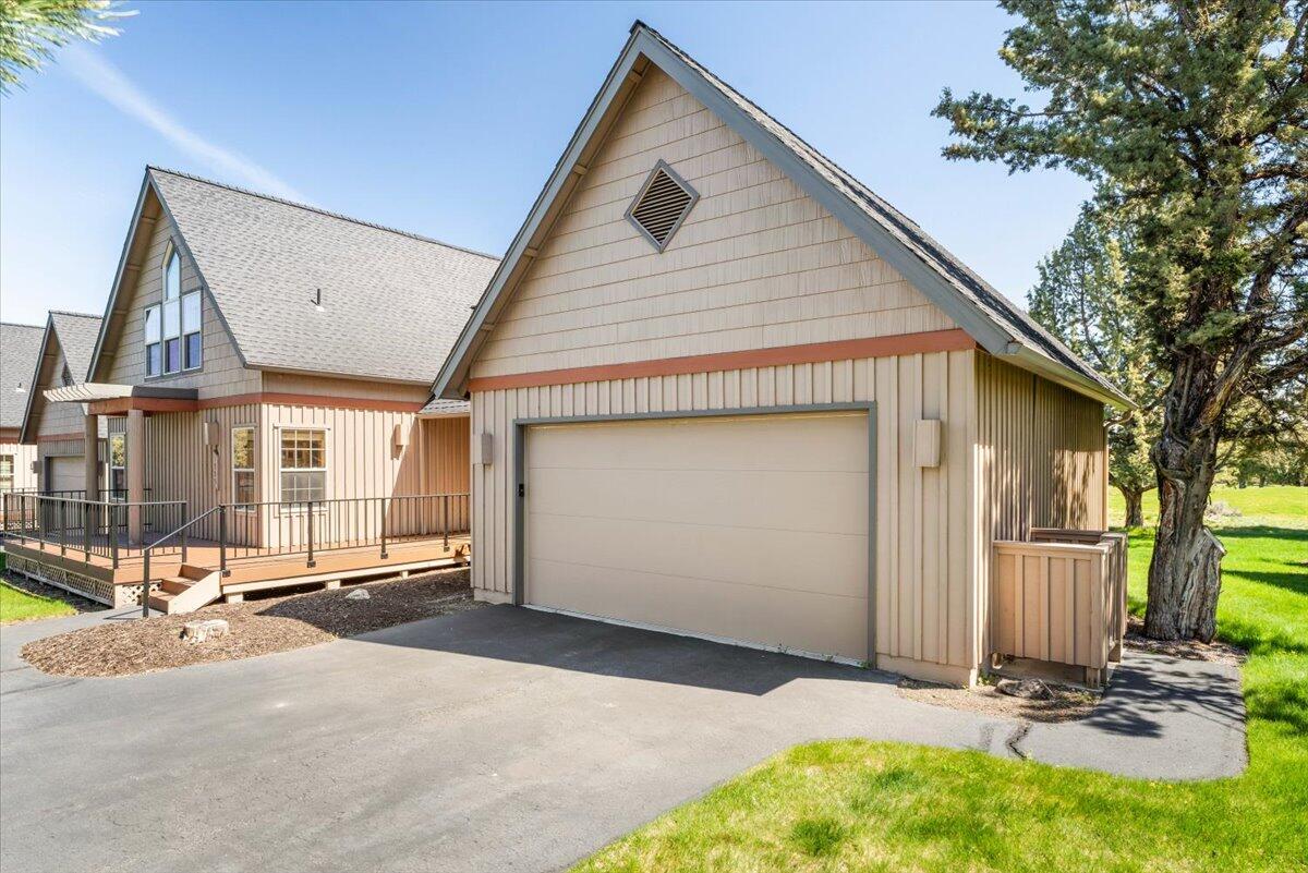 Eagle Crest - Residential