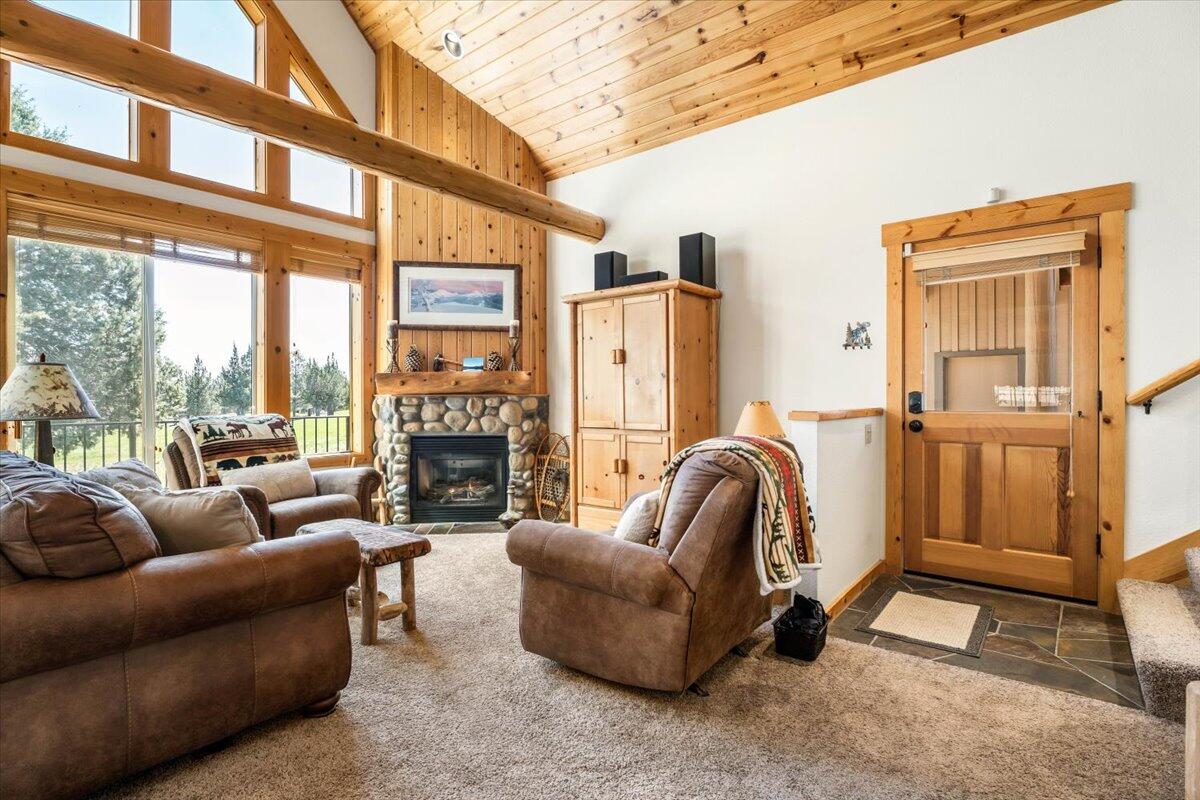 Eagle Crest - Residential