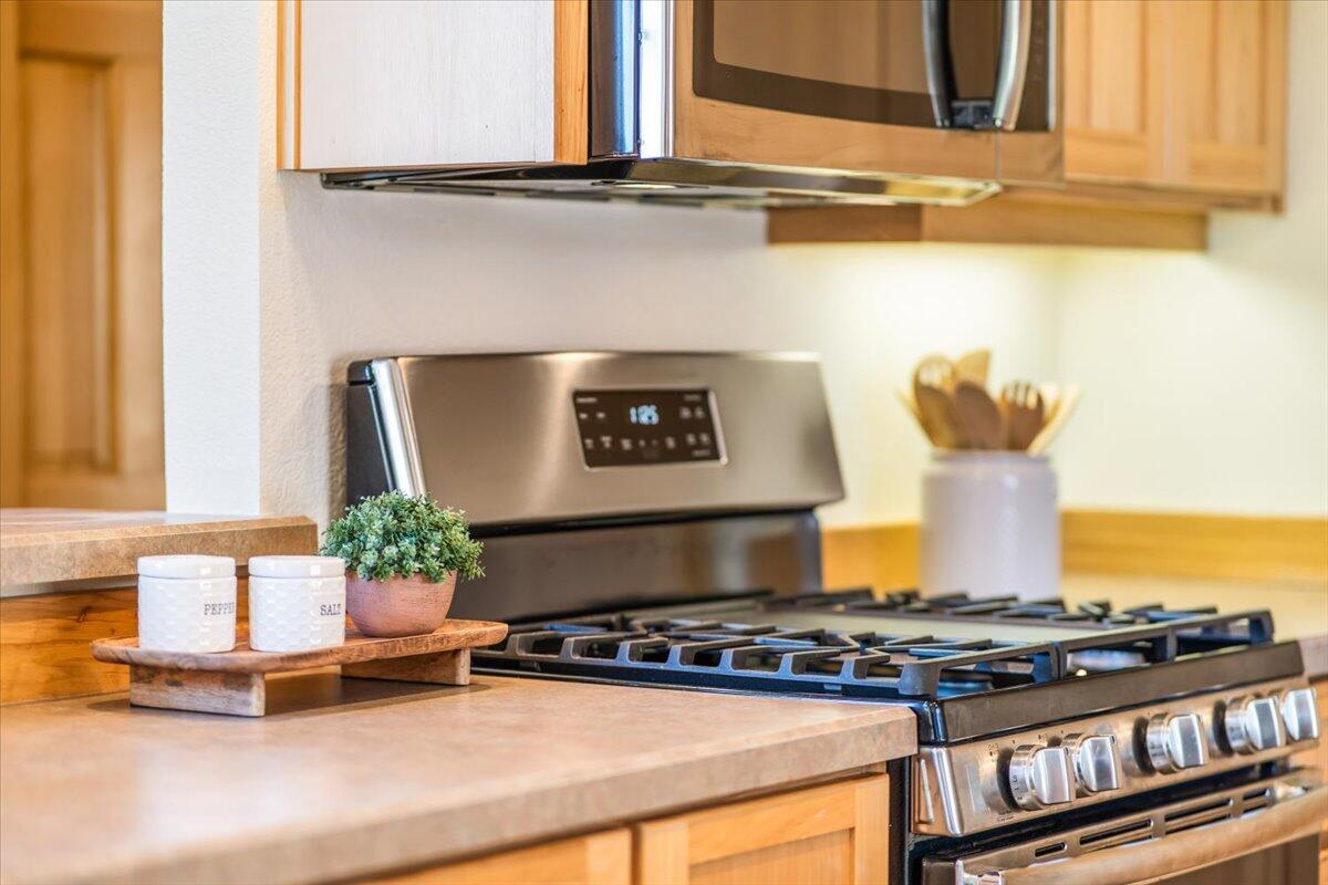 Eagle Crest - Residential