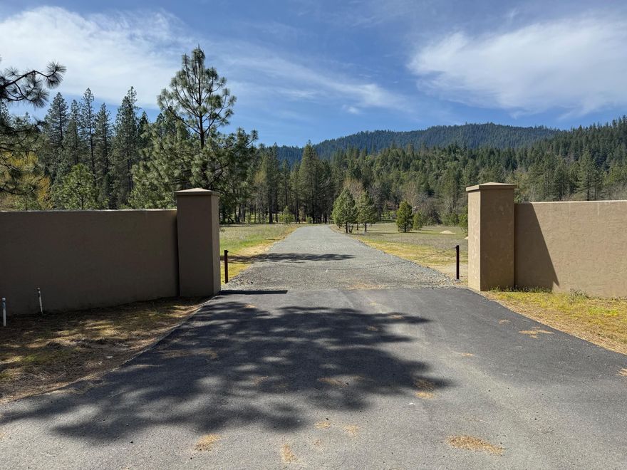 9 buildable lots, all 1+ acres with septic approvals in place. Shared road agreement in place, shared between all lots. Three high producing wells, all with shared agreements in place, ready to serve three lots each. Power is at the property with underground in place. All lots are level to slight sloping. Striking fence at E Evans Creek Rd installed for additional privacy from the main road. Rear lots have great trees left in place. Come tackle this unique rural subdivision!