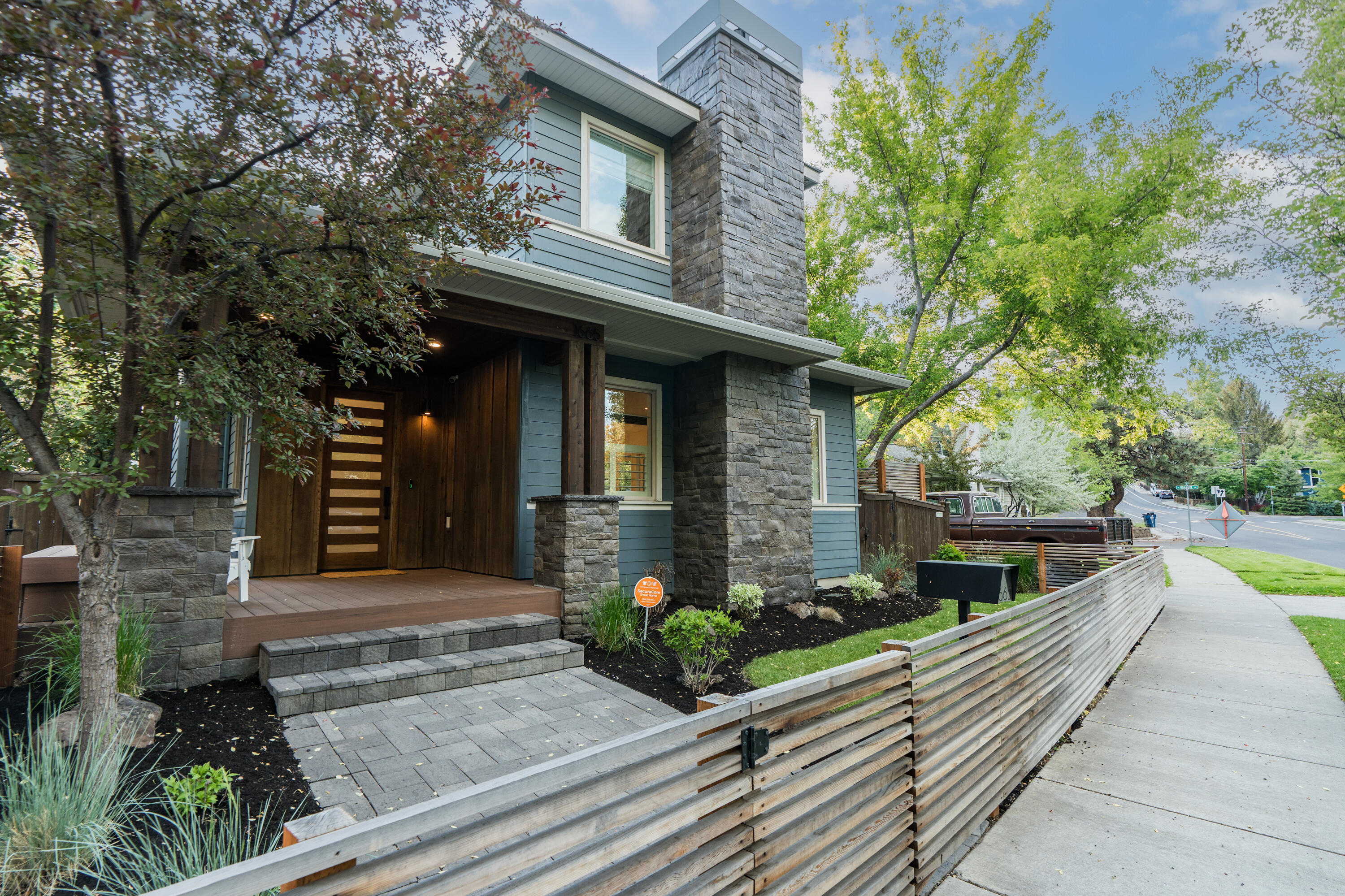 River Terrace - Residential