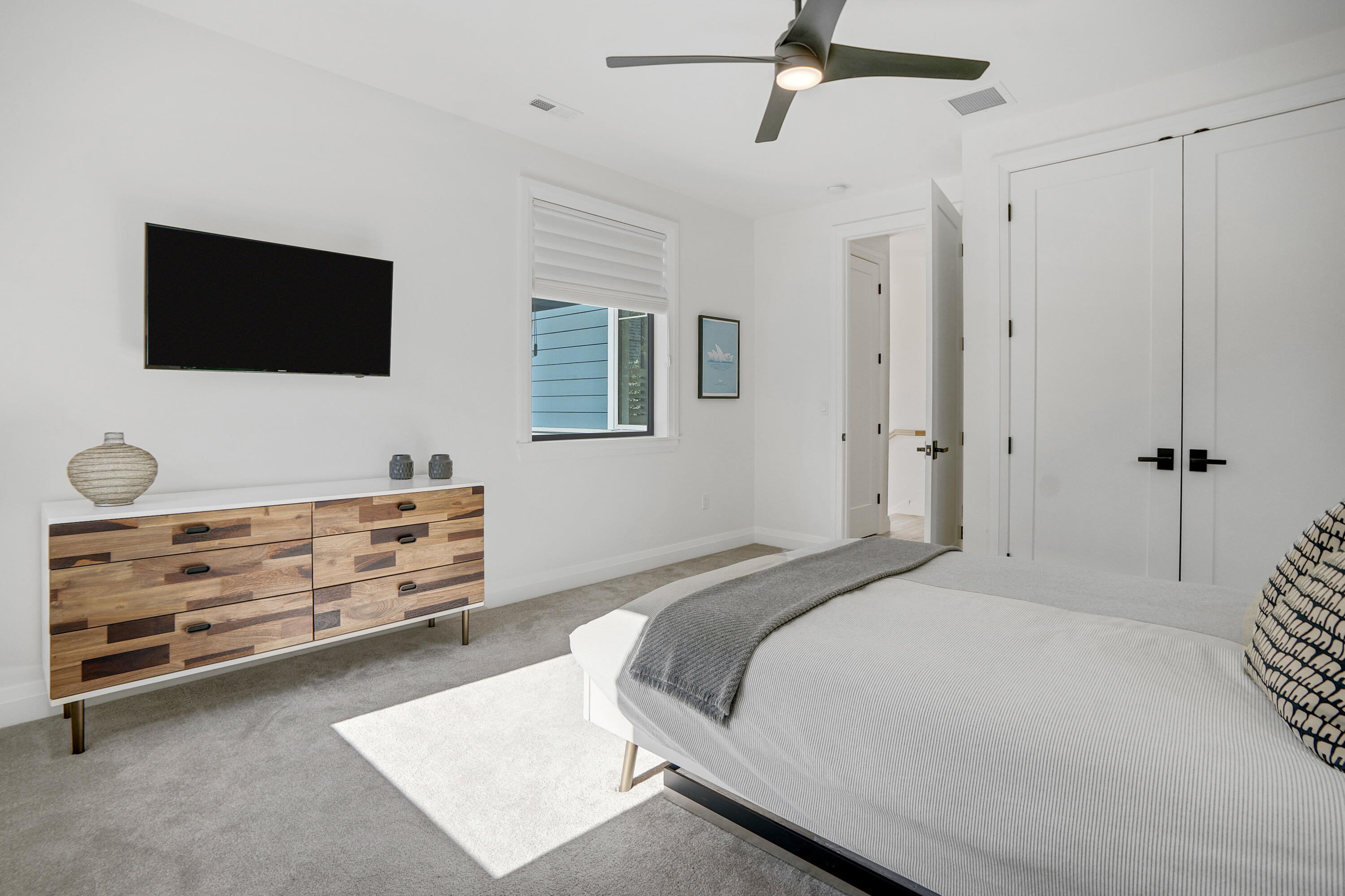 River Terrace - Residential