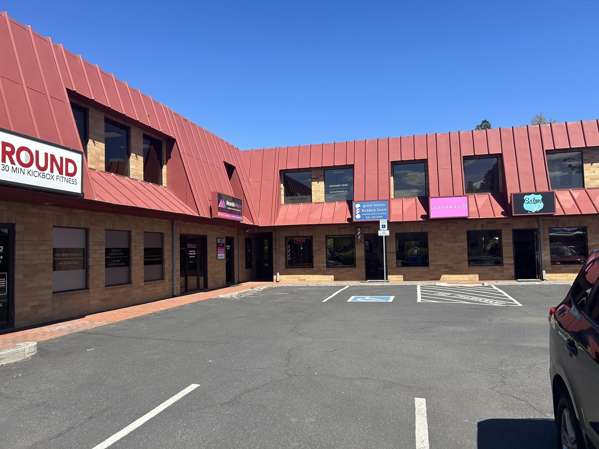 Wiestoria - Commercial Lease