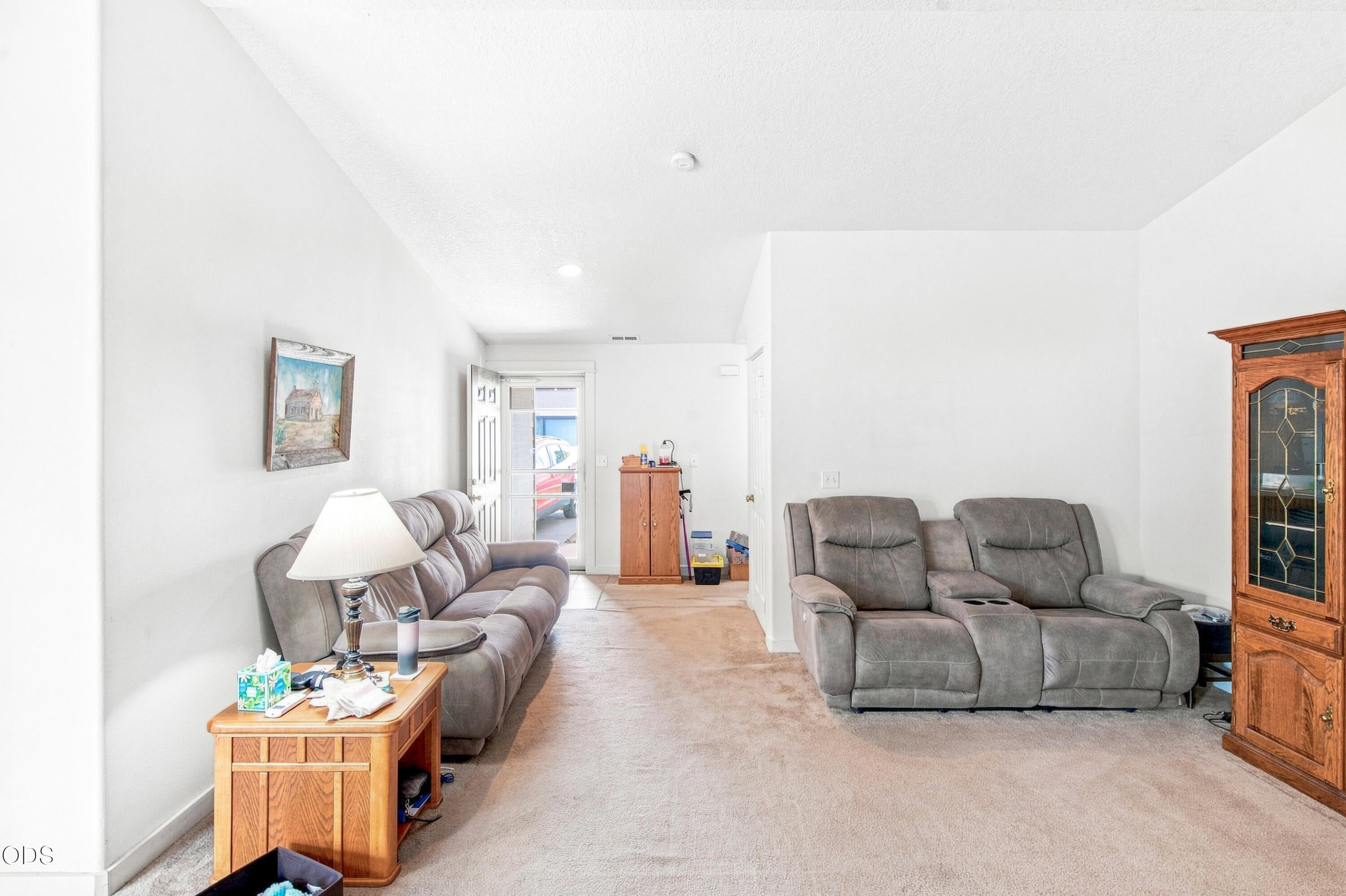 2227 SW Newberry Court
