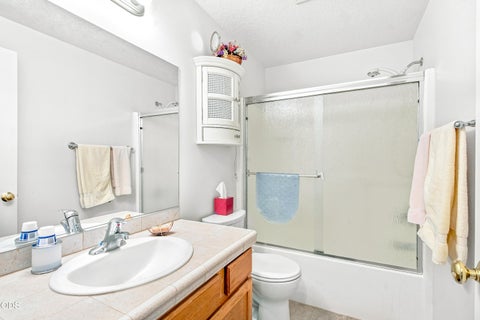 Tiny photo for 2227 SW Newberry Court, Redmond, OR 97756 (MLS # 220227451)