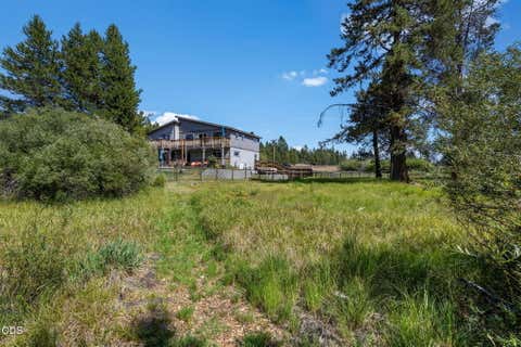 Tiny photo for 16732 Contorta Place, La Pine, OR 97739 (MLS # 220226095)