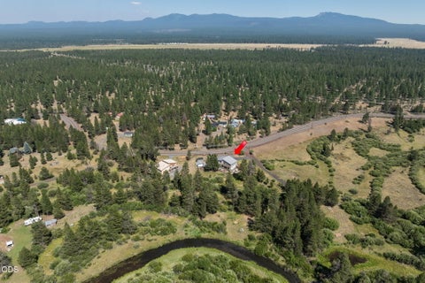Tiny photo for 16732 Contorta Place, La Pine, OR 97739 (MLS # 220226095)