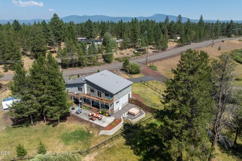 Tiny photo for 16732 Contorta Place, La Pine, OR 97739 (MLS # 220226095)
