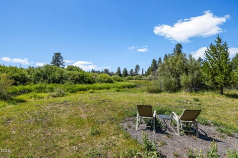 Tiny photo for 16732 Contorta Place, La Pine, OR 97739 (MLS # 220226095)