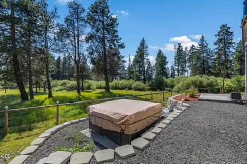 Tiny photo for 16732 Contorta Place, La Pine, OR 97739 (MLS # 220226095)