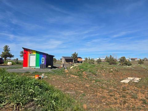Tiny photo for 48712 B Street, Shaniko, OR 97057 (MLS # 220219665)