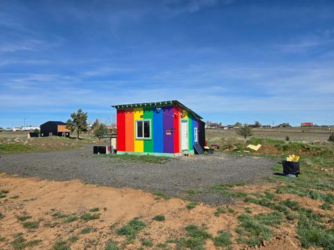 Tiny photo for 48712 B Street, Shaniko, OR 97057 (MLS # 220219665)