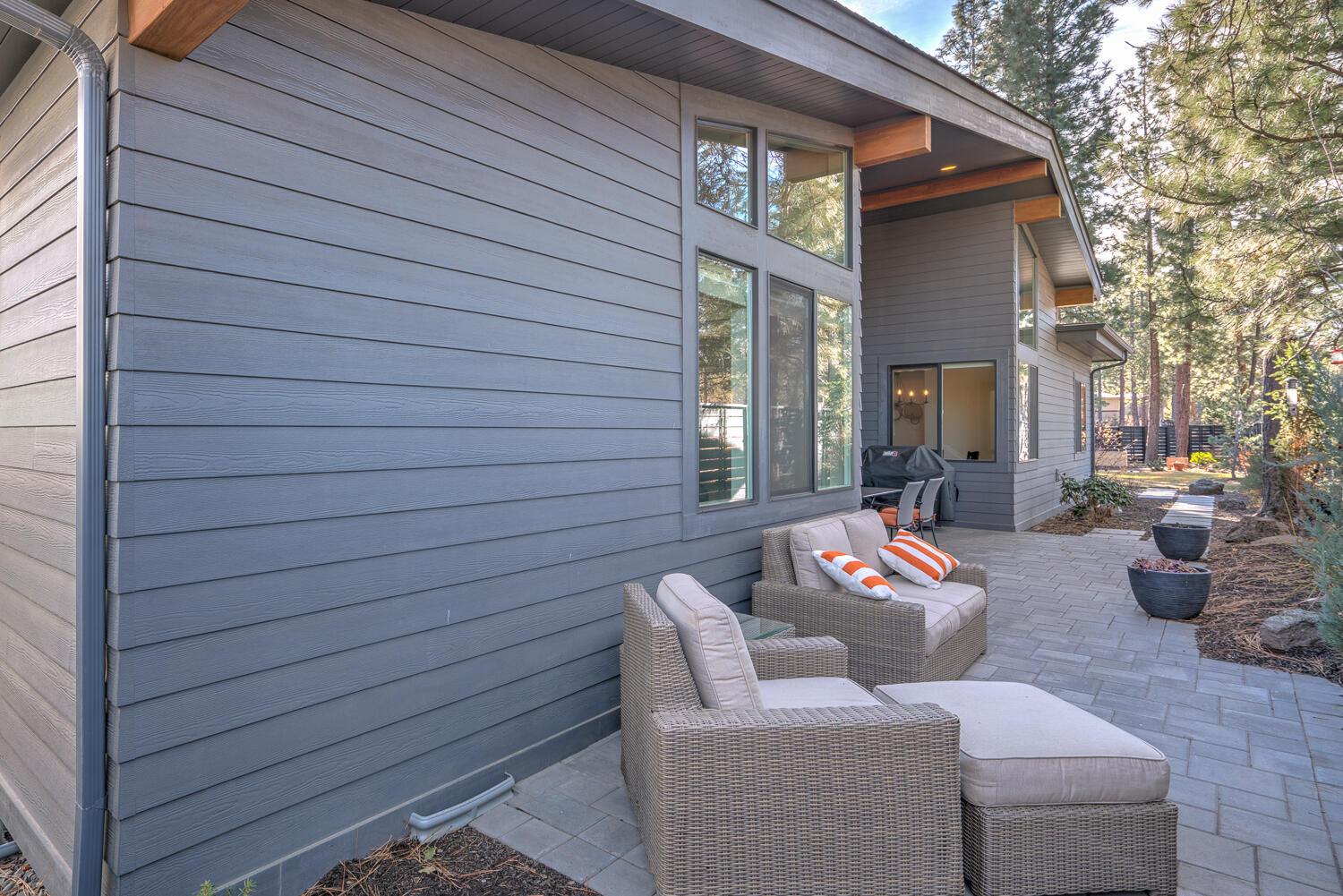 Three Pines Ridge - Residential