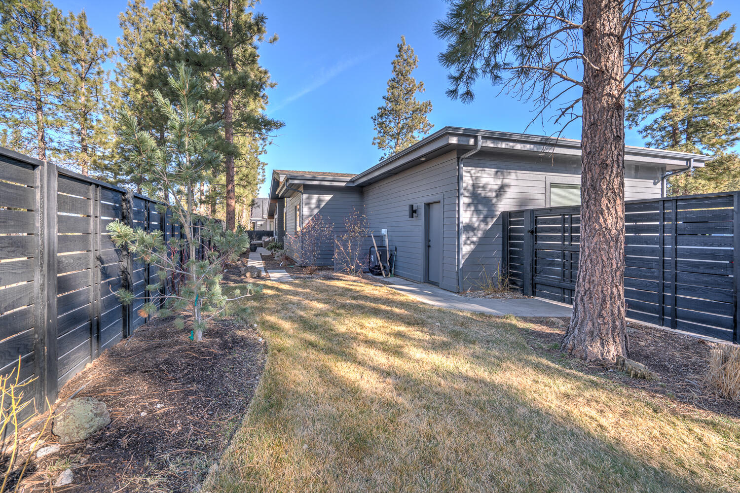 Three Pines Ridge - Residential