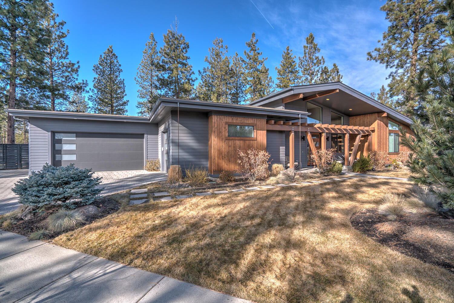 Three Pines Ridge - Residential