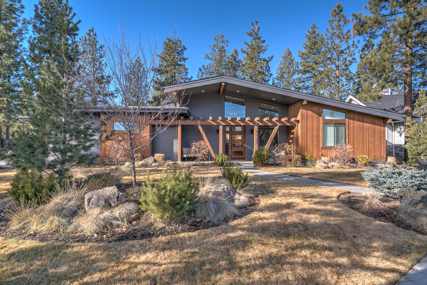 Three Pines Ridge - Residential