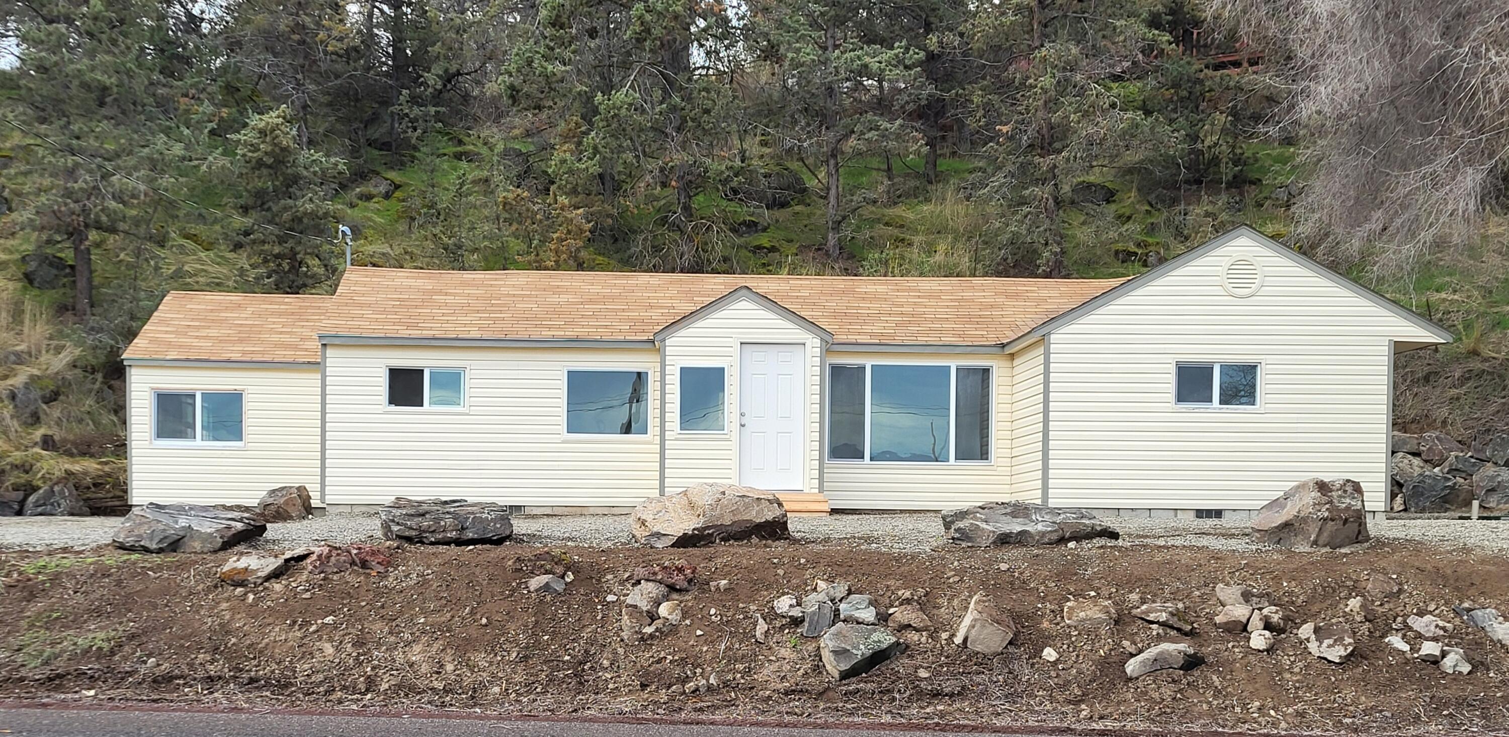 3352 NW O'Neil Highway