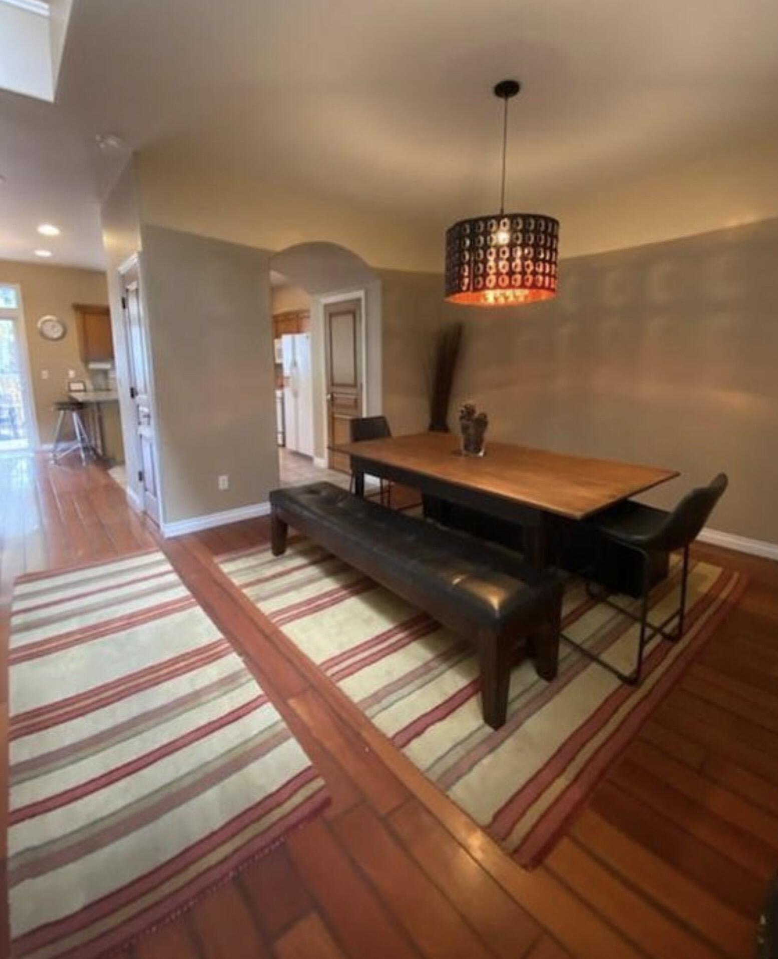 61192 SW Tall Timber Court