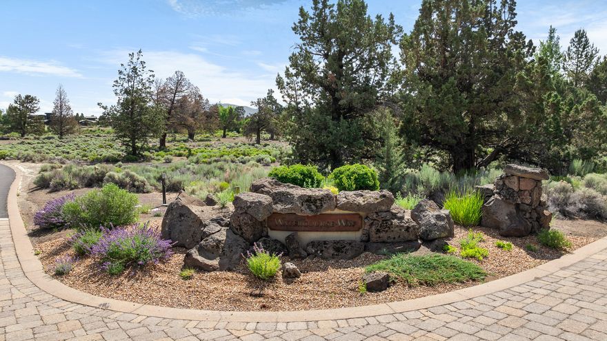 Welcome to Juniper Preserve, your golf and wellness sanctuary. Juniper Preserve features multiple restaurants, 2 championship golf courses (Fazio and Nicklaus), fitness facilities, spa, pickleball court, playground, golf academy, access to bike trails, and a newly opened market. This lot is perfectly located within mature built homes and landscaping plus has privacy and quick access to the resort. If you value the feeling of coming home to your own private sanctuary then you don't want to miss this one. Pronghorn Membership is negotiable.