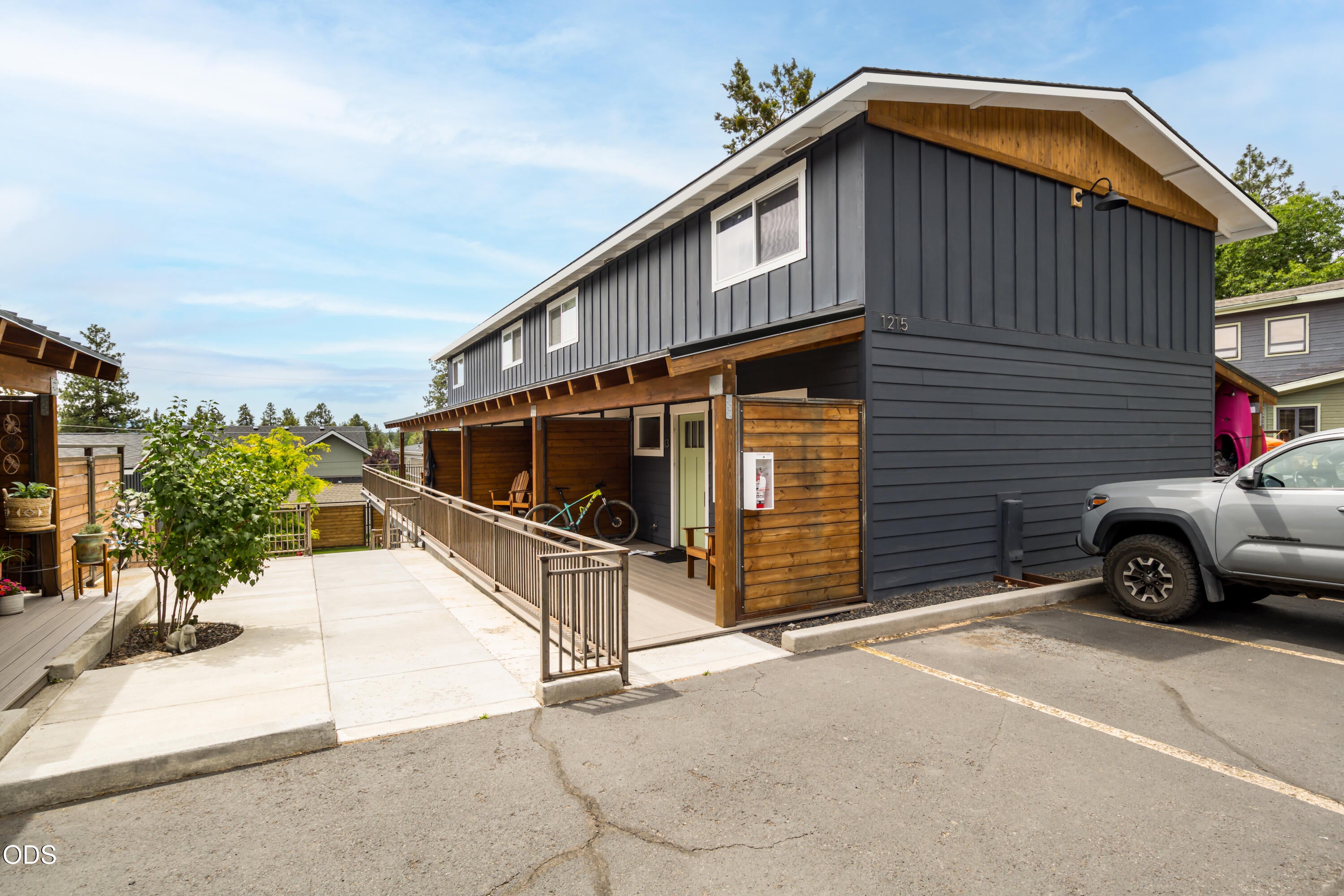 1215 NW Portland Avenue