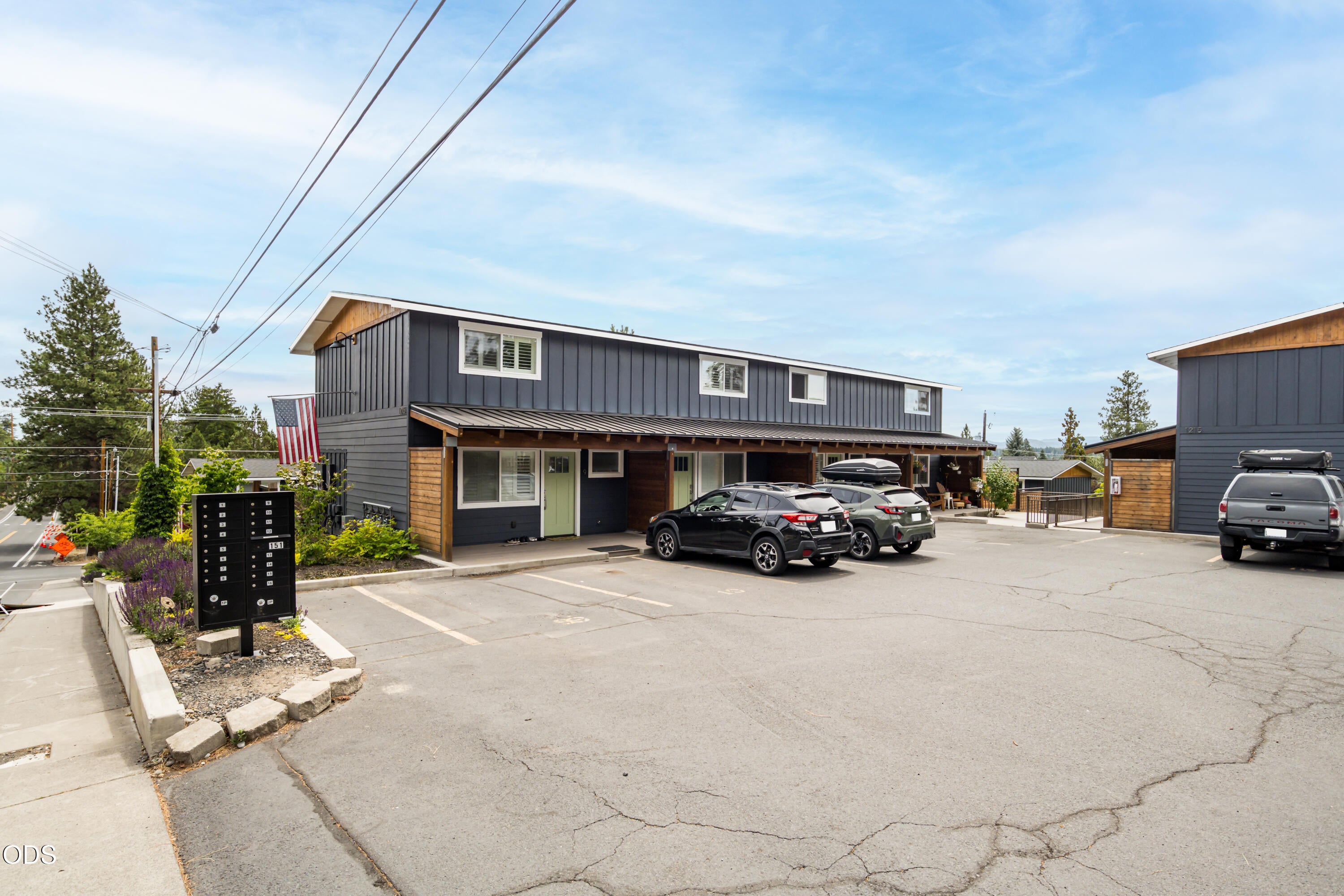 1215 NW Portland Avenue