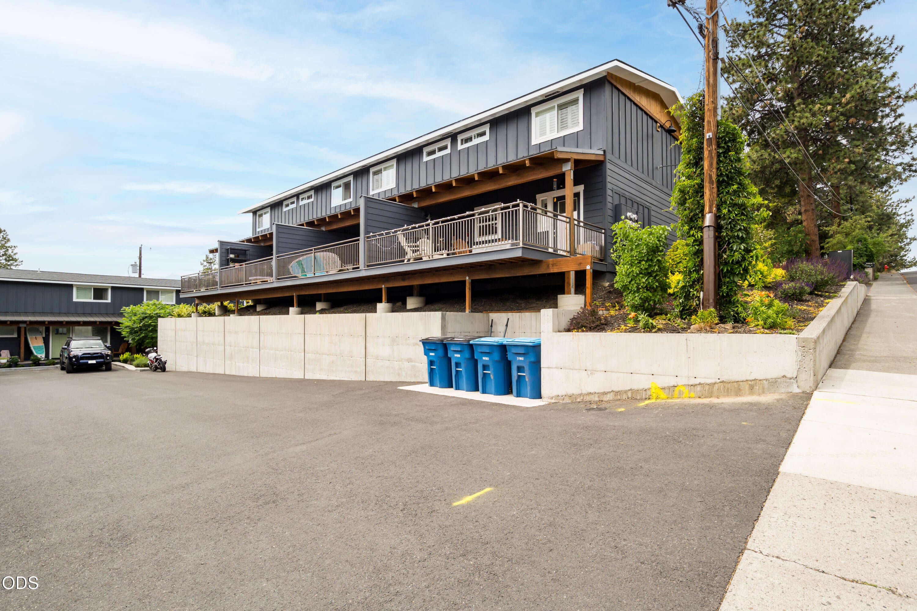 1215 NW Portland Avenue