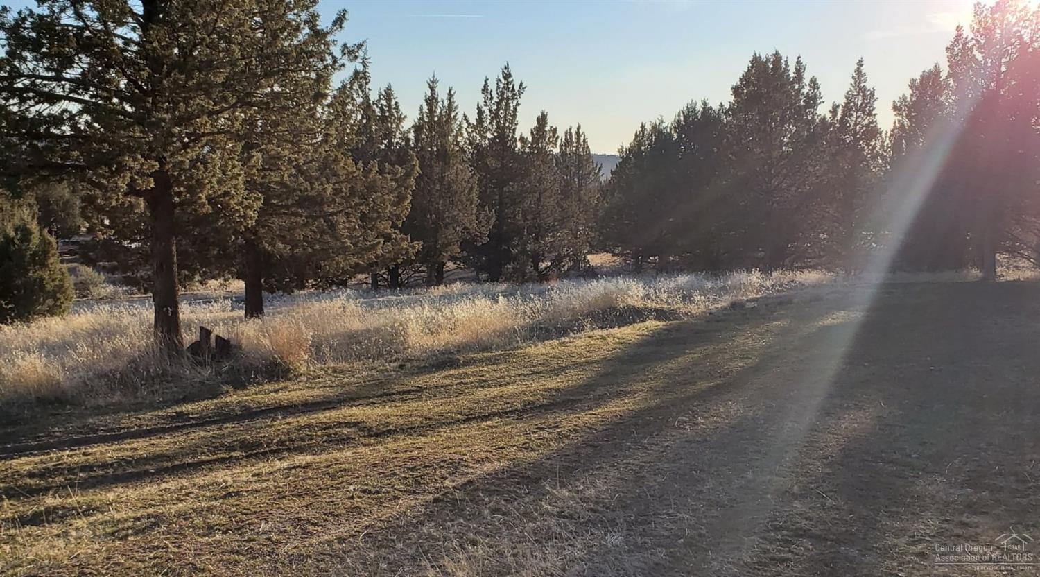 Golden Horseshoe - Land